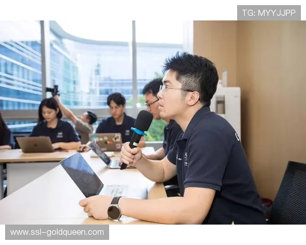 内容团队于当前阶段实施远程自动配置 降低了技术专家的现场工作频次